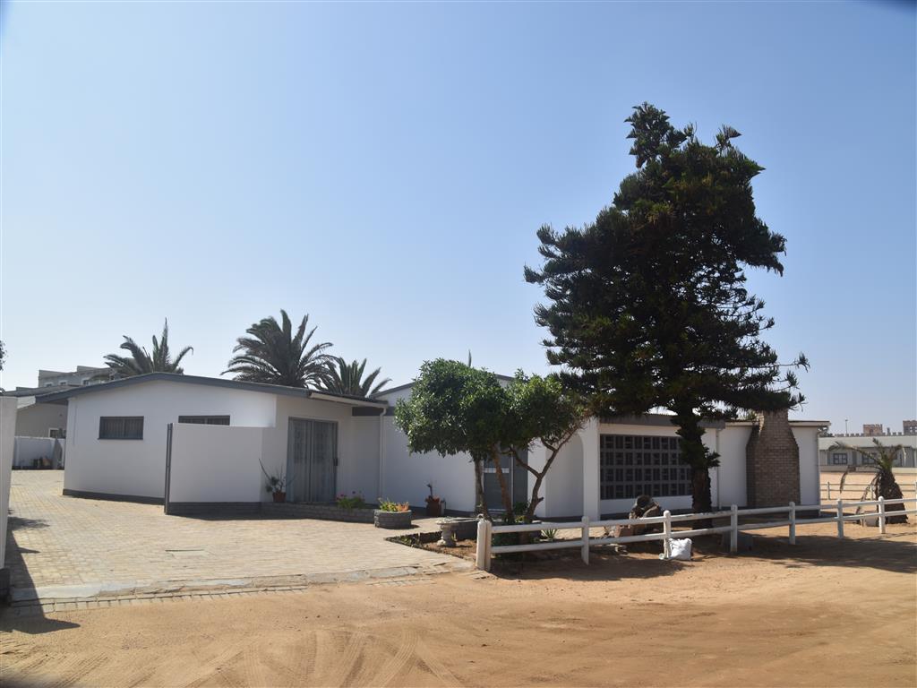 4 Bedroom House for Sale - Erongo